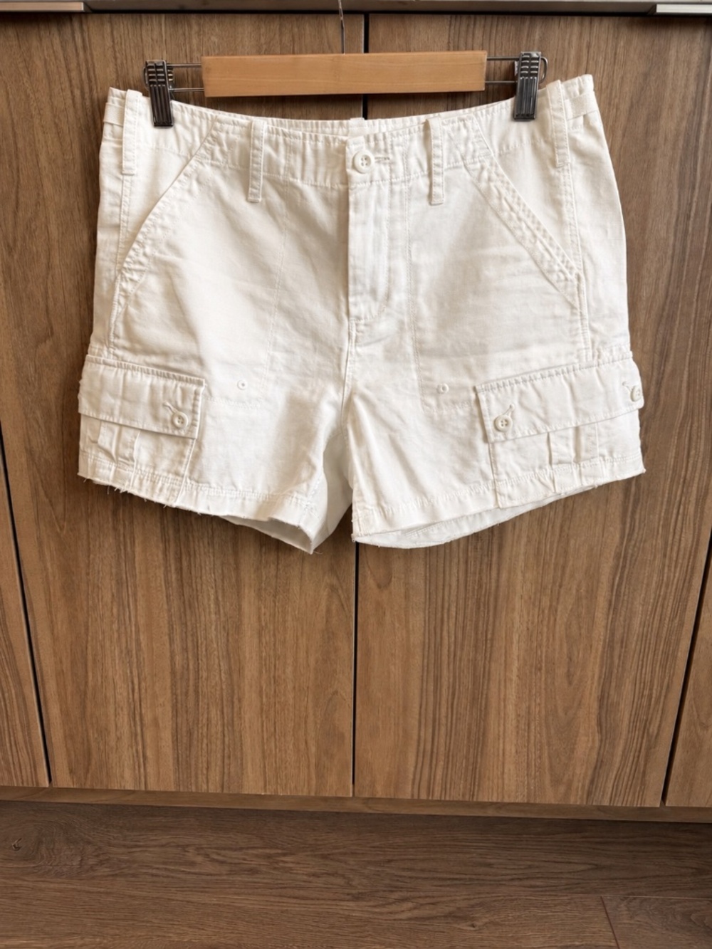 G1 Goods Cargo Shorts White Size 8 NWOT 100% Cotton NWOT